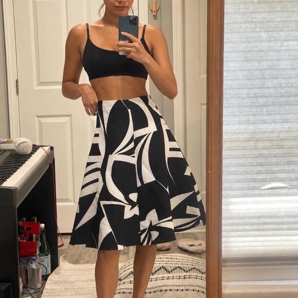 Dresses & Skirts - Backstage black and white midi skirt Size S